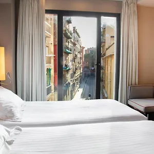 Hotel Pestana Arena